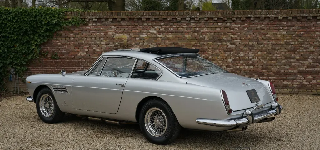 Ferrari 250 gte series 3  grw6sxzbwes2zh1ltb qd
