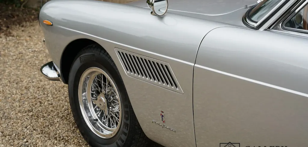 Ferrari 250 gte series 3  pkxjyb43akf rwv81qjg0