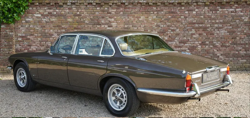 Jaguar xj6 l 7 9yufifjzwt7h5pli8g9