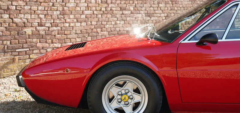Ferrari 308 2guobyolhhzkq4jwb7tv4