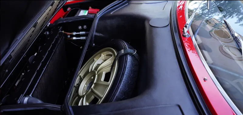 Ferrari 308 4n2lorqfmr29qn07ve984