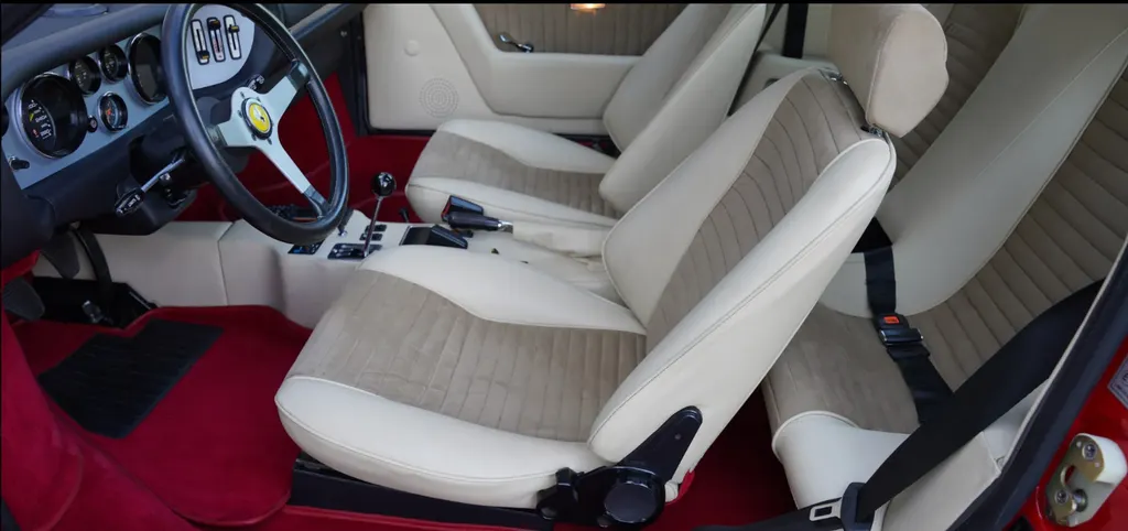 Ferrari 308 medxepqb2487mdxbcyqzb