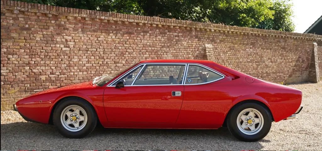 Ferrari 308 spewrql18f2dzzefttit2