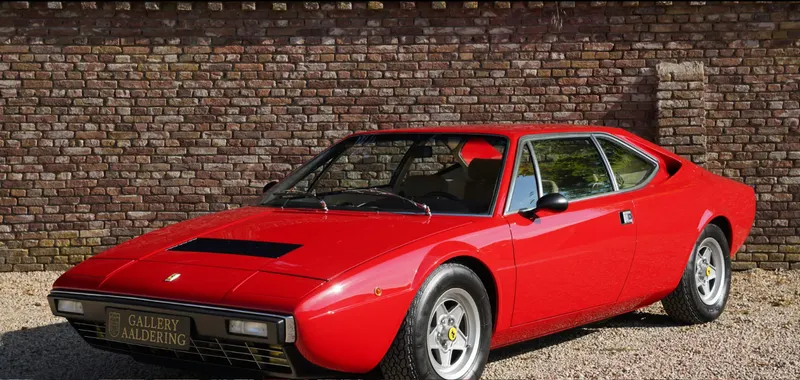 Ferrari 308 nsfluf7l0sl12znvr4jxe