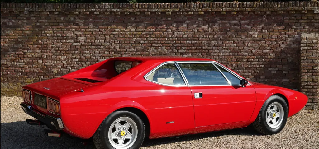 Ferrari 308 rnsq1dvlcstnmumwiehkb