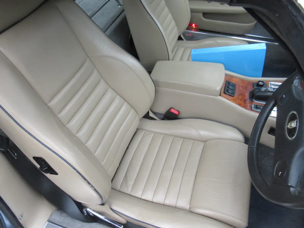Jaguar xjs pcv7p9 owojnkz catxoq