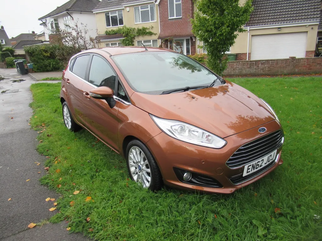 Ford fiesta j44vzcekdoix5jfscgq6w