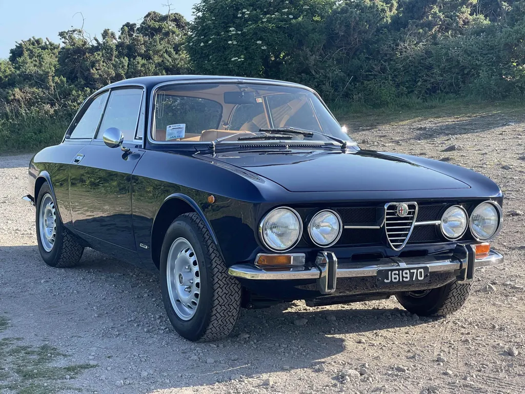 Alfa romeo 1750 gtv   lhd z92fro1 wll taqqi6b1o