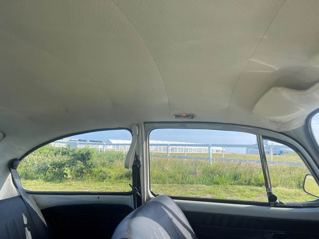 Volkswagen beetle 1300 bs2qlqe9jzwjcj193esrv