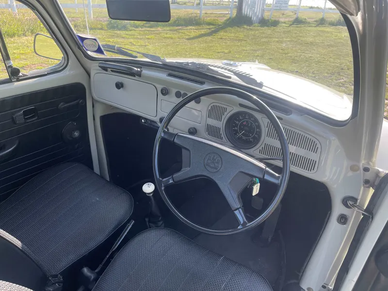Volkswagen beetle 1300 tg4q g3hslklkyo0b1atf