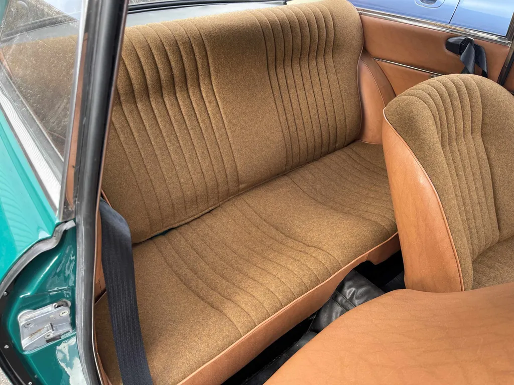 Alfa romeo gt 1300 junior ltypm44rp ys7nkv1l9nk