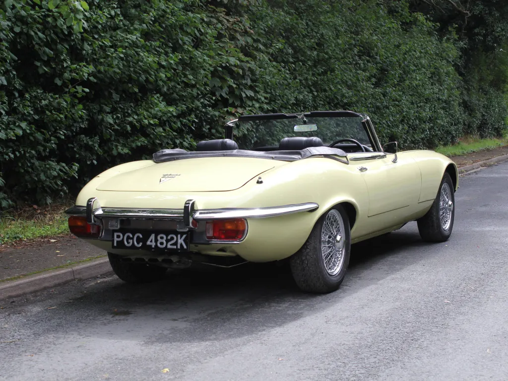 Jaguar e type 1qteoc6erhsuevacblb5s