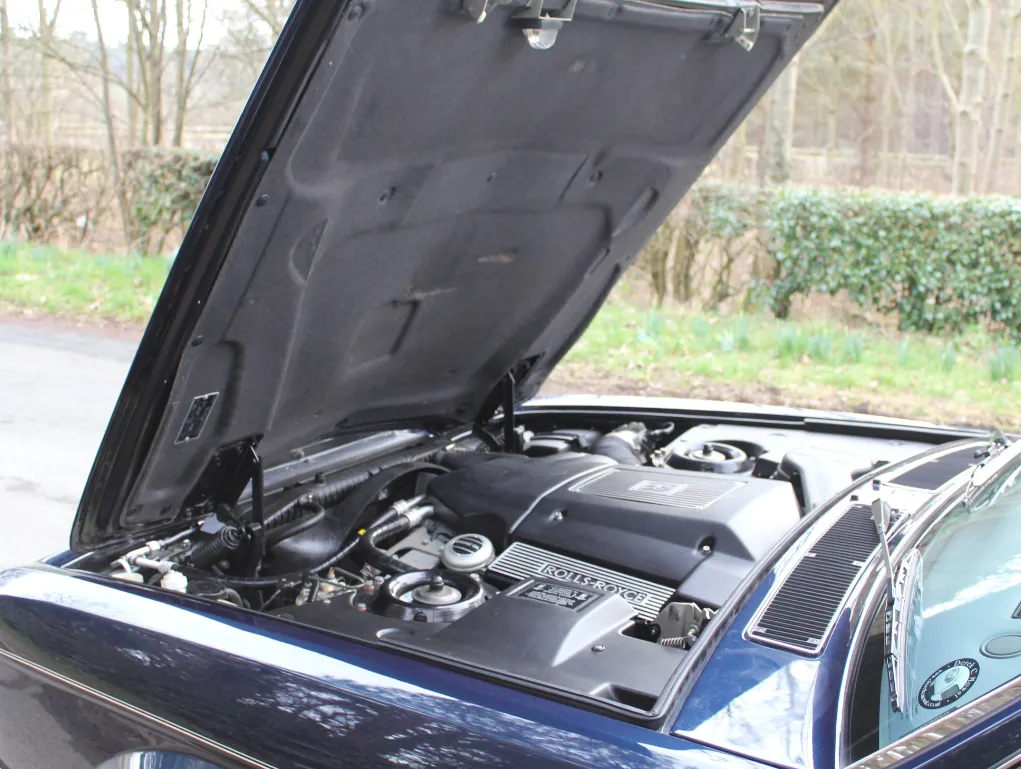 Rolls royce silver spirit 7pwjnxcc6zjzqfa0yxs1z
