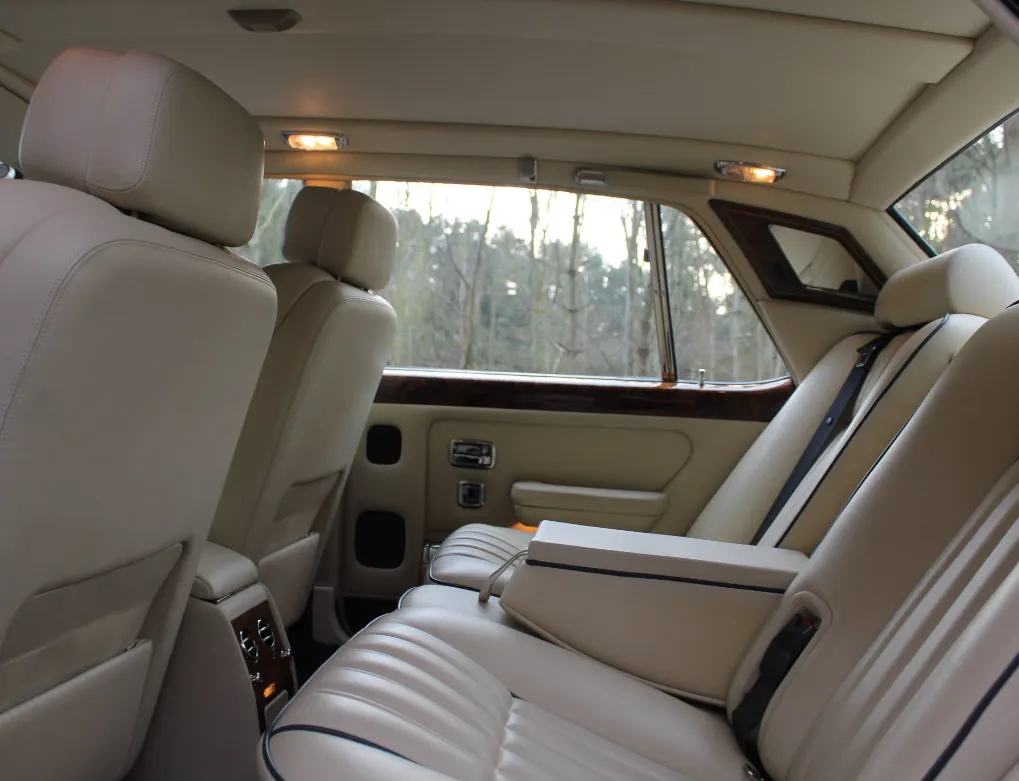 Rolls royce silver spirit g9vdvxgojr6e6r19e p g