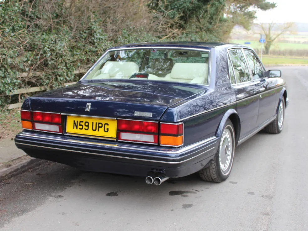 Rolls royce silver spirit v4sh8ukrhhmsieyisflwu