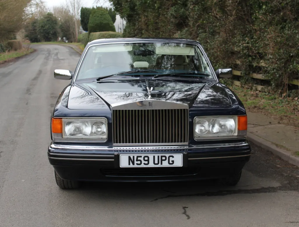 Rolls royce silver spirit af2whfqaqxujpmuacuni6