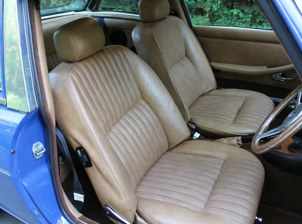 Triumph stag khlmoikfrg18l0ucfuwrv