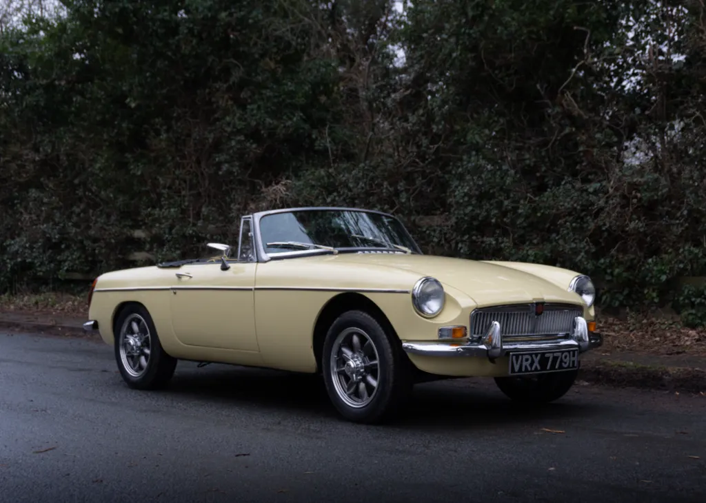 Mgb roadster 4sfunruyowuxrko81 ngf