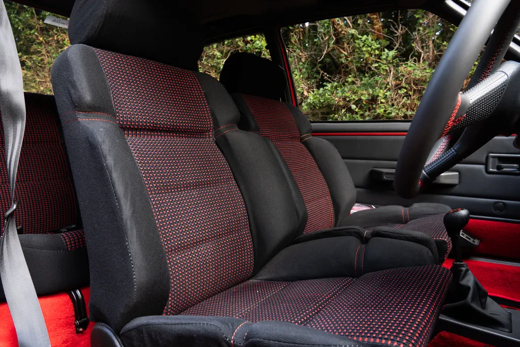 Peugeot 205 rofcsjuzt7kietxyobzlf