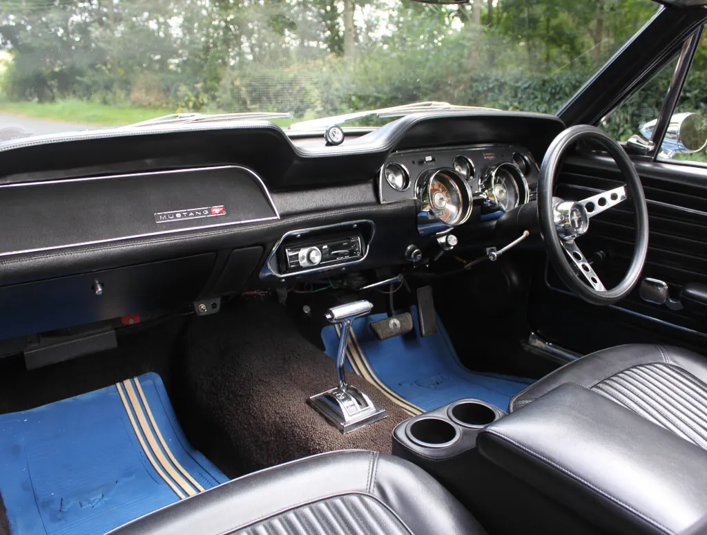 Ford mustang 302 v8 vpobkizxn rwror3jswxb