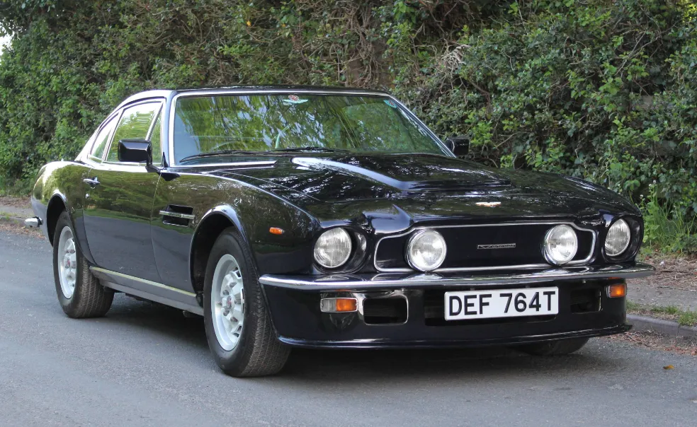Aston martin v8 vantage cwzeshz6jpmrxsurlhgnr