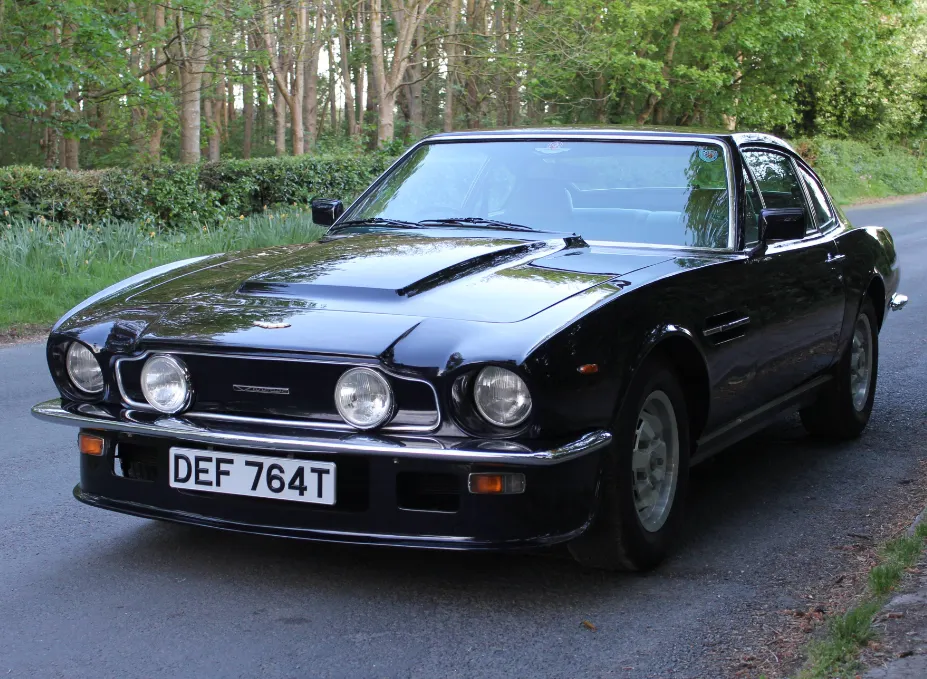 Aston martin v8 vantage wqcz 2t1qoxy1ylzeq5ss