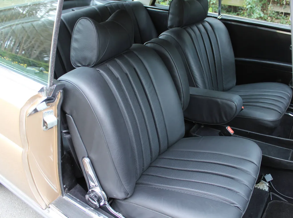 Mercedes benz  280se 3.5 v8 4yggi8wjxb 9fxniv3hpb