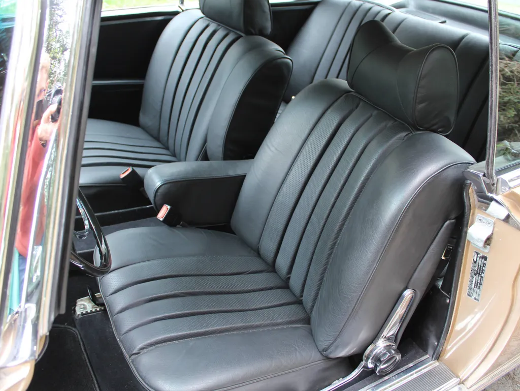 Mercedes benz  280se 3.5 v8 yb9gn1xheylwtvl4pfhla