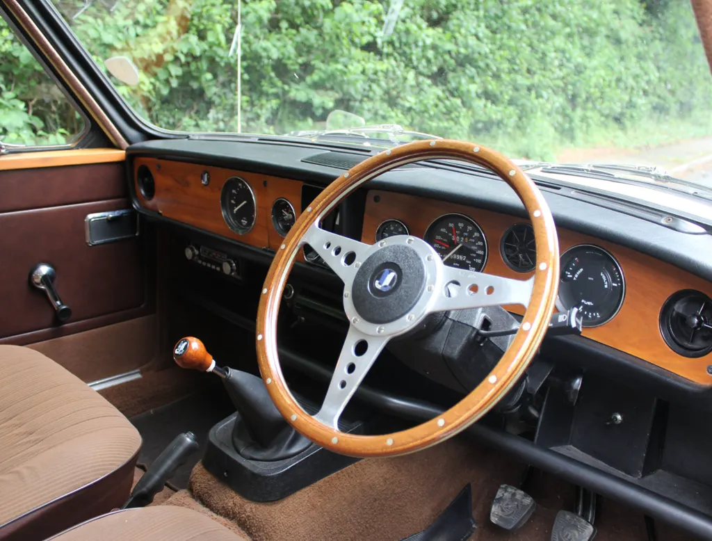Triumph 1500tc zdk9cm68btxv3 z6q21tp