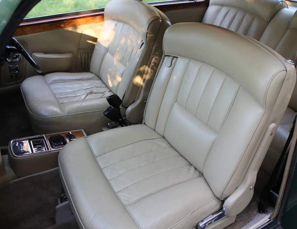 Rolls royce corniche xfjf kte2ssyri8vegtj2