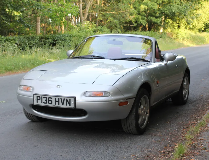 Mazda mx 5 0nizp7qgkbofkh8w4cehn