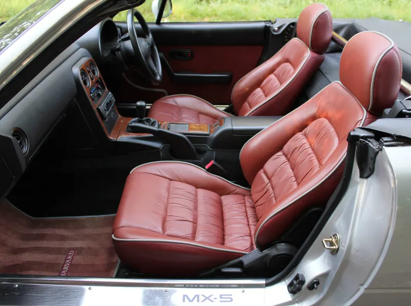 Mazda mx 5 lsxs3k1w7me u3kdybush