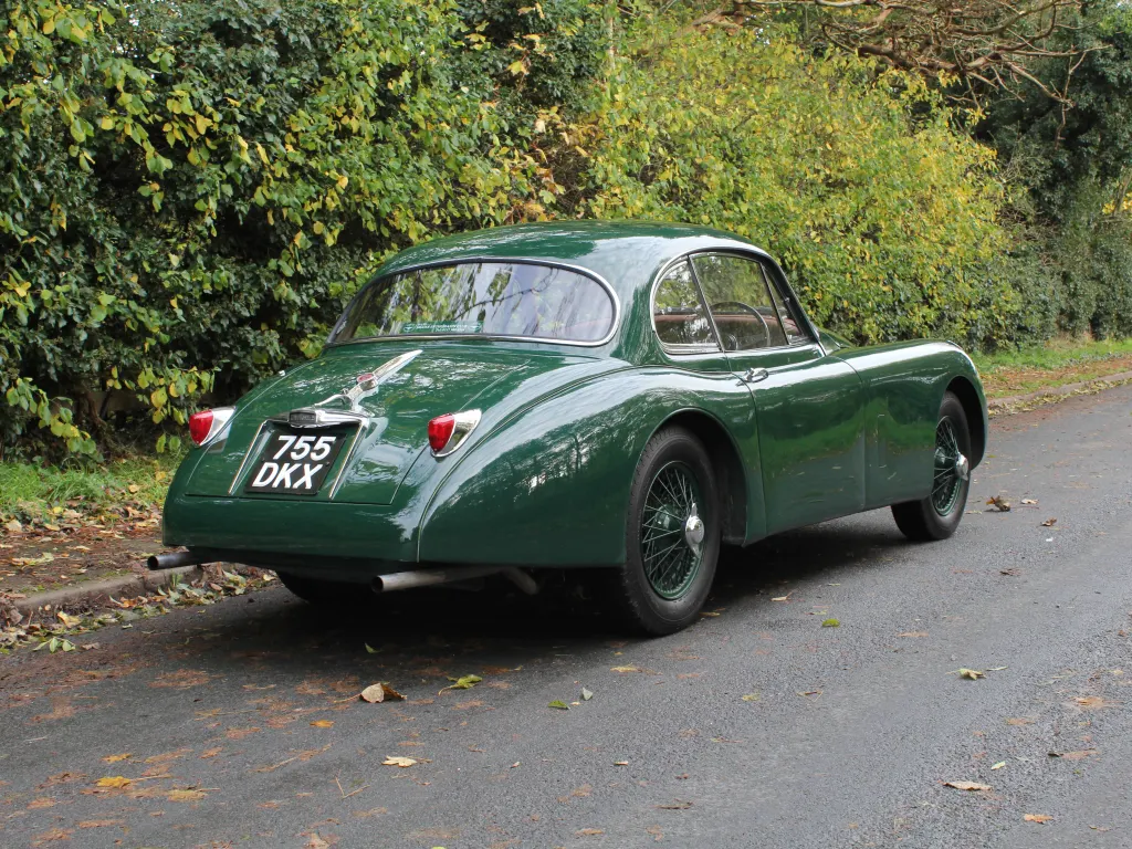 Jaguar xk150 aep4pskvnw0tmf4whgea9