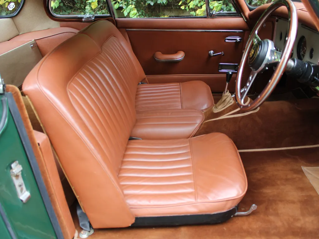 Jaguar xk150 w7uhhjvoug3ascthadhfv