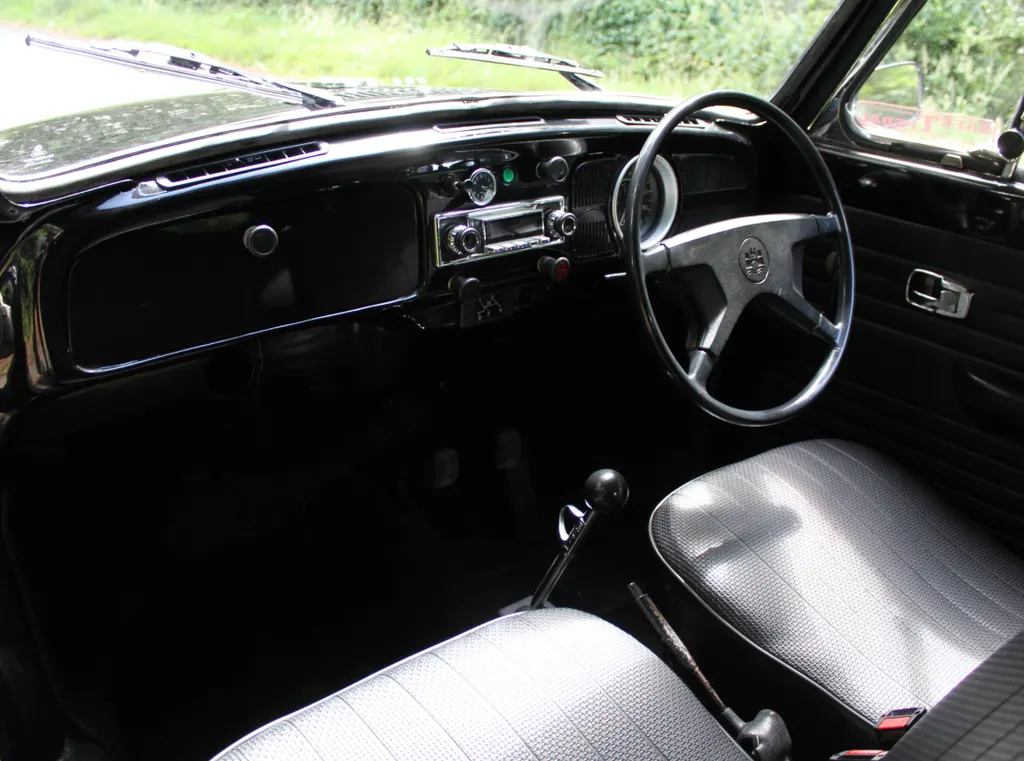 Volkswagen beetle  56eptuxp55umq ruc2tpg