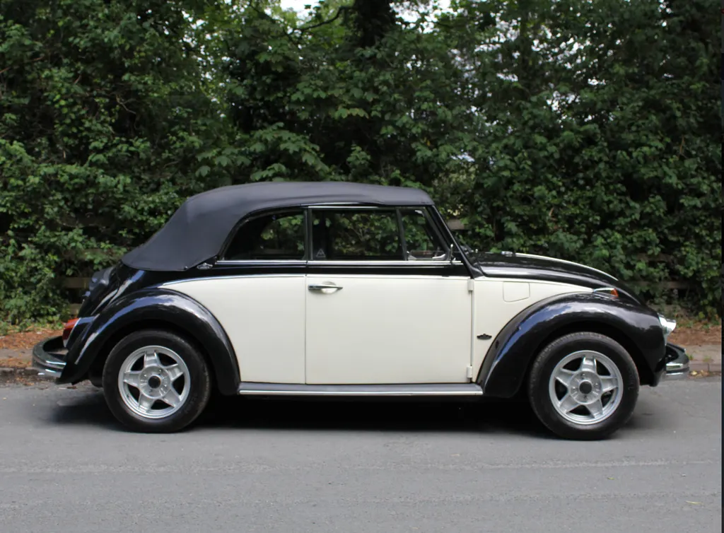 Volkswagen beetle  8clatddflvmiz 5g xaee