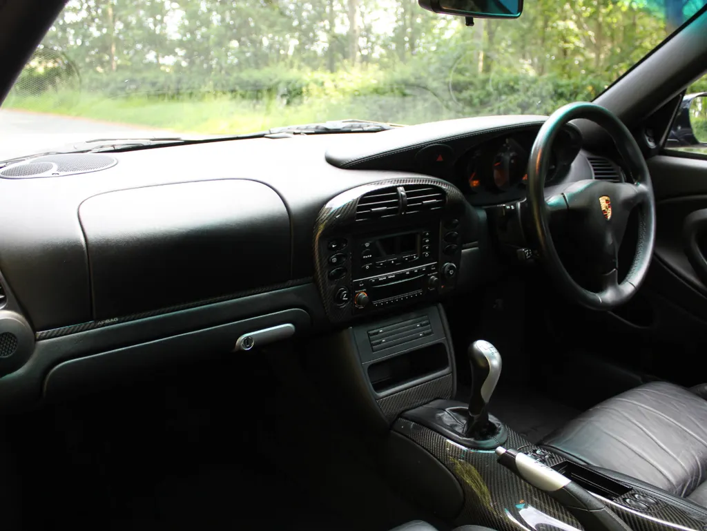 Porsche 911 996 p9fjczmrvxbiokymjl0eo