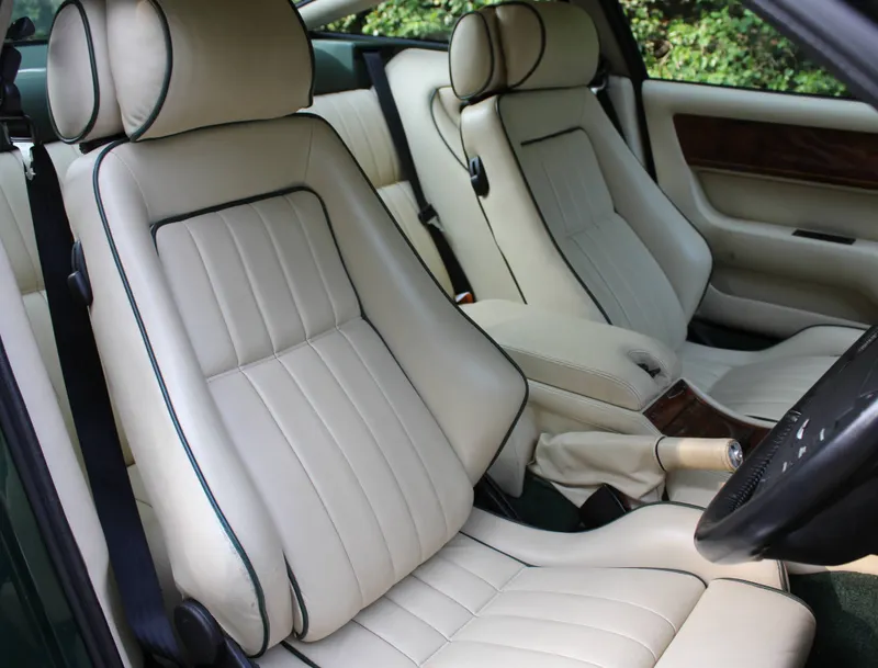Aston martin virage qknzskcub7pc6tjrhz9ji