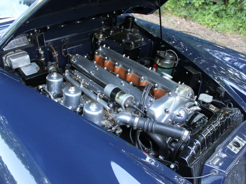 Jaguar xk150  zme6mel2sdvkwnlgo nu4