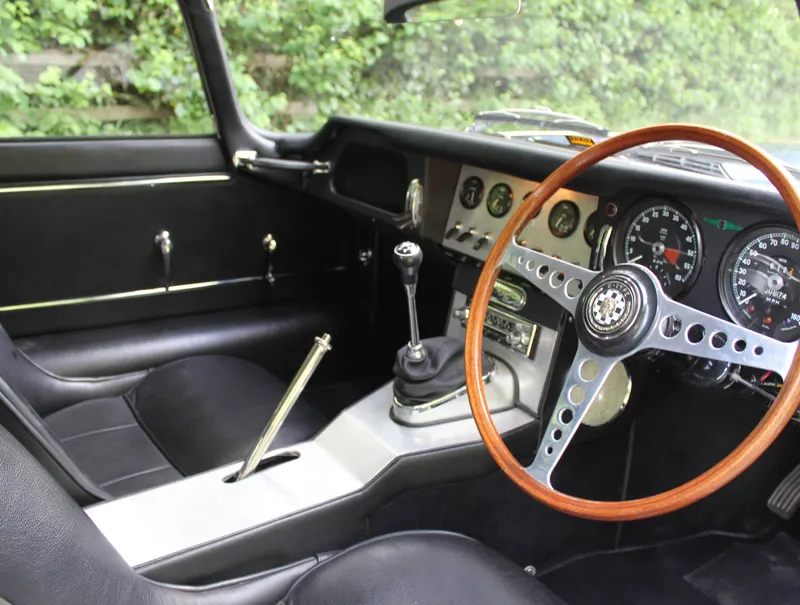 Jaguar e type series one 3.8 fhc yro7chmr59lilfznfysj4
