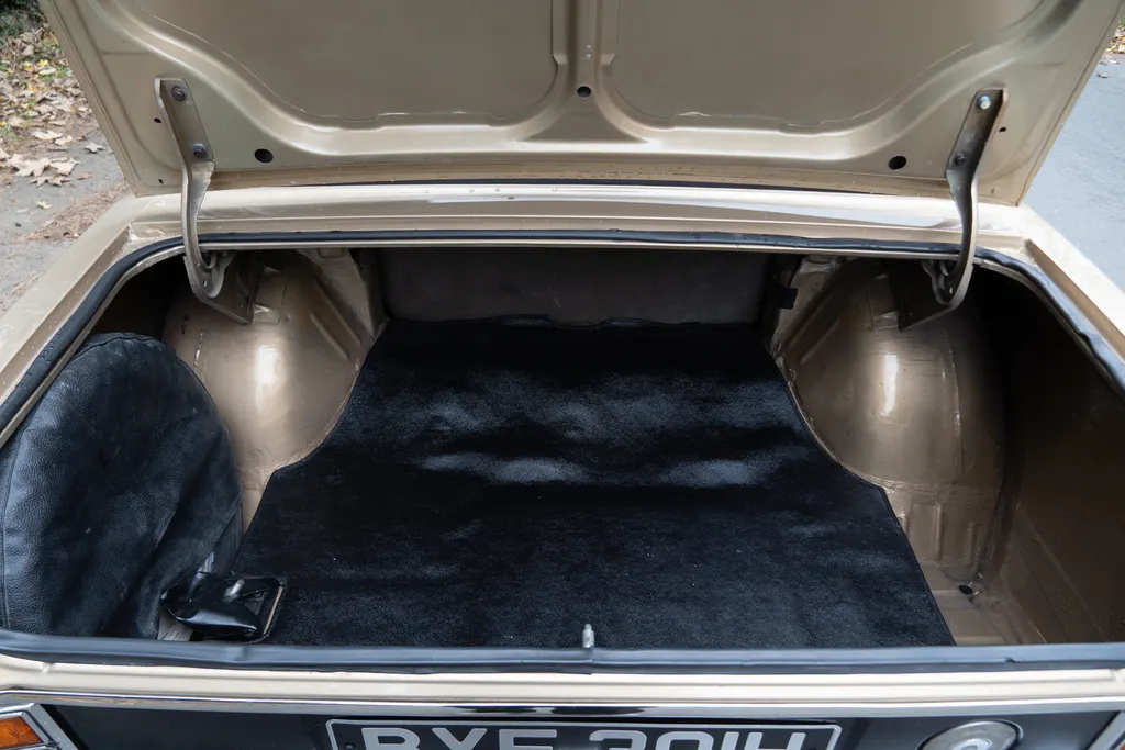 Ford cortina thuovntzuo v7 ogcfw7l