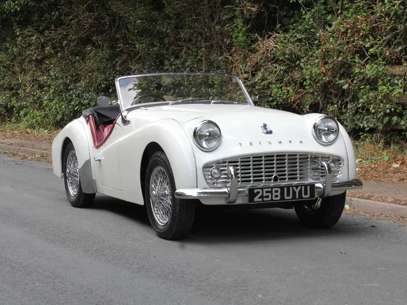 Triumph tr3a zy3adgvl1ohzz 4zmj4xl