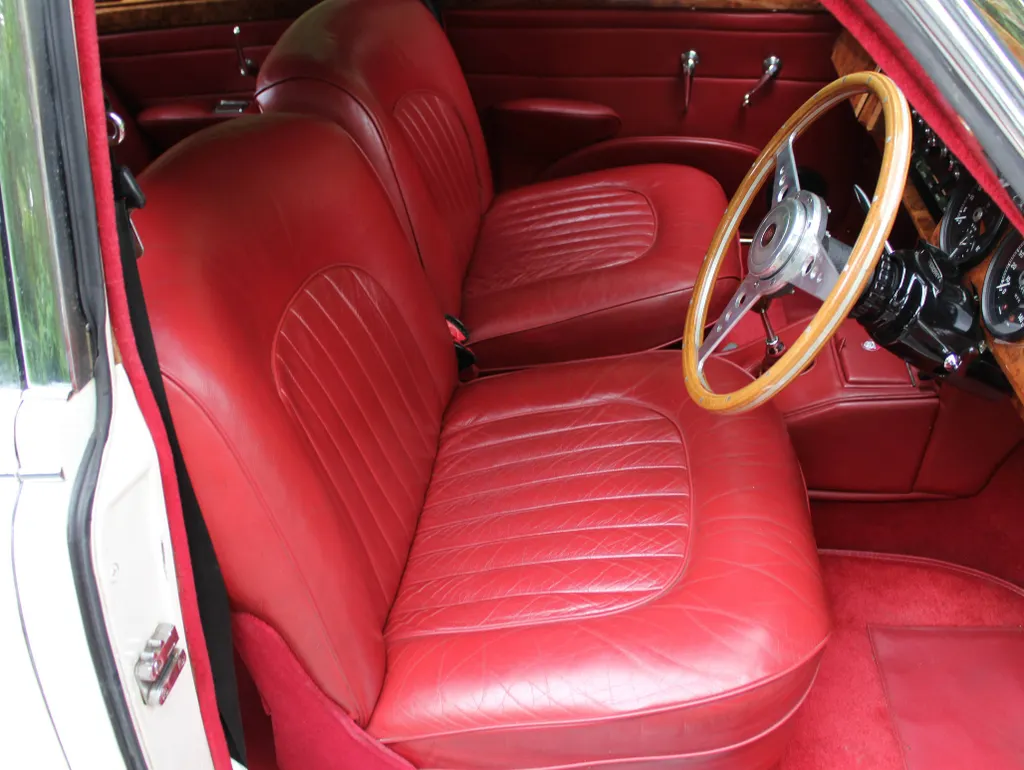Jaguar mk2 3.8 gjrpn93dh9h4uzx yq93l