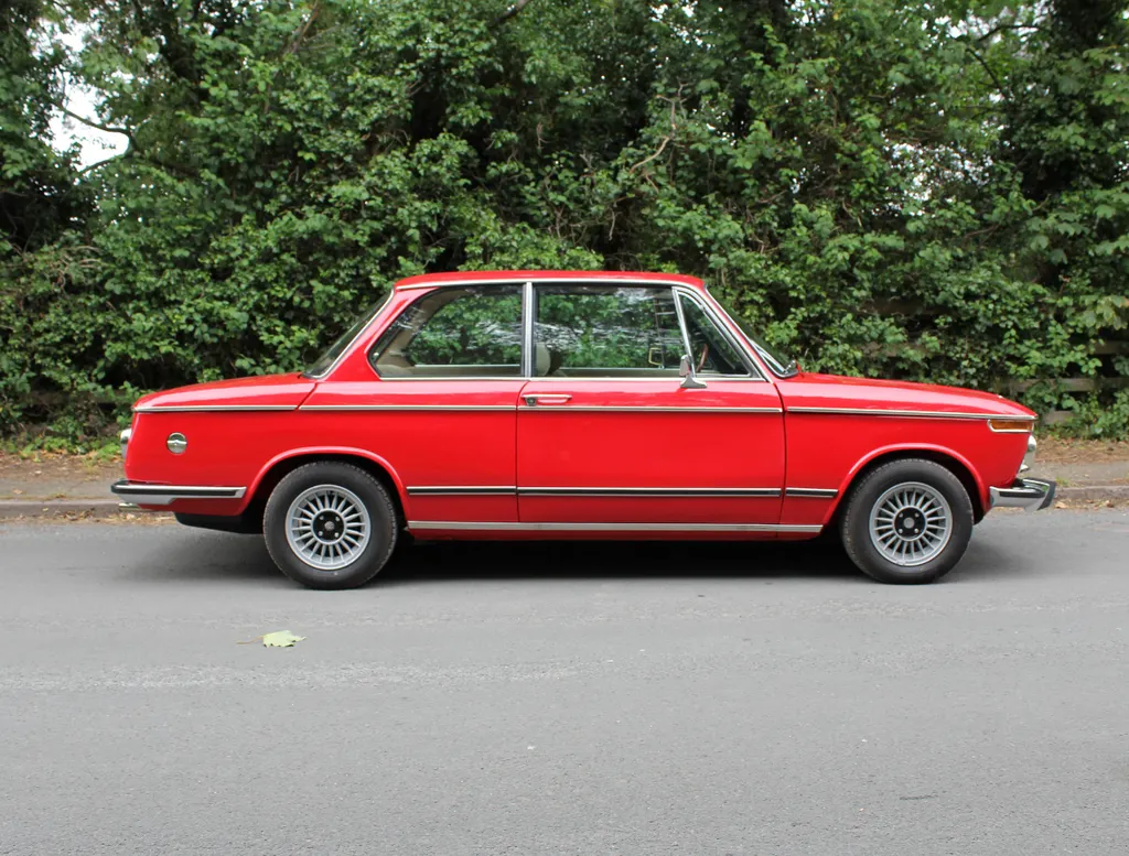 Bmw 2002 tii  z9xlbiodgscdgswzcvnm