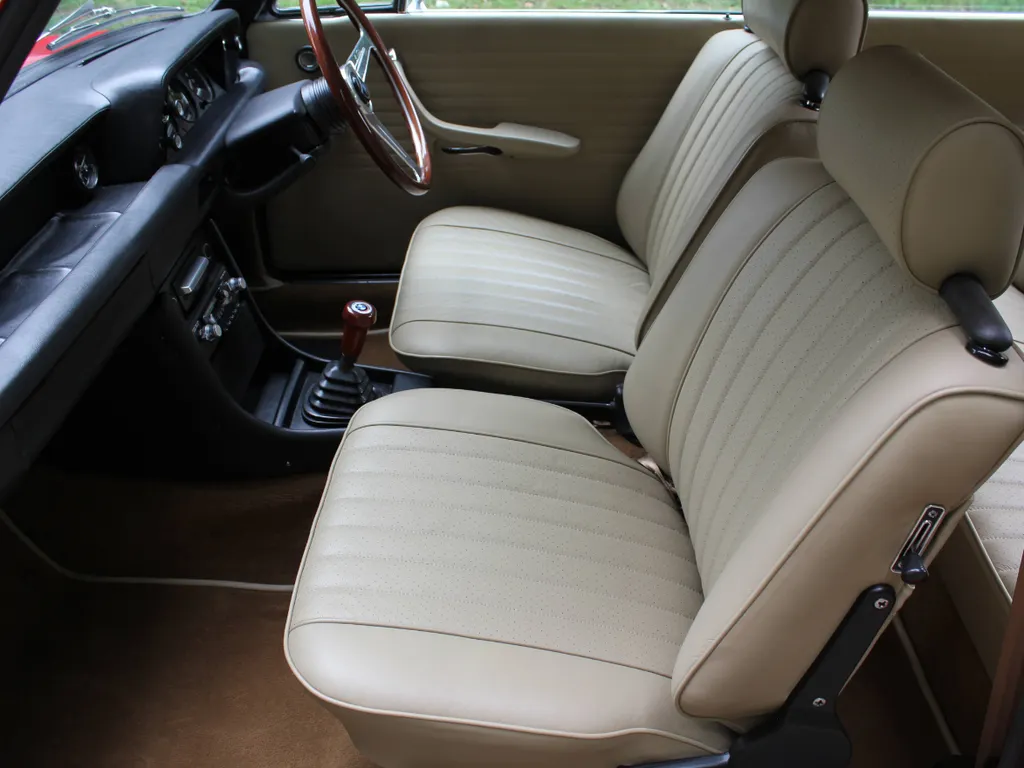 Bmw 2002 tii a7cgif8f0x6i0w2houzlc