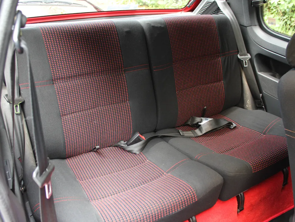 Peugeot 205 qtpfowucac20bobgk0d3u