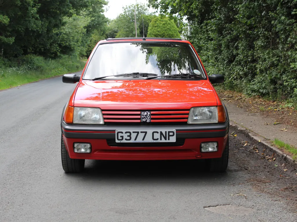 Peugeot 205 vsyzippzzwhqr mgo8wvc