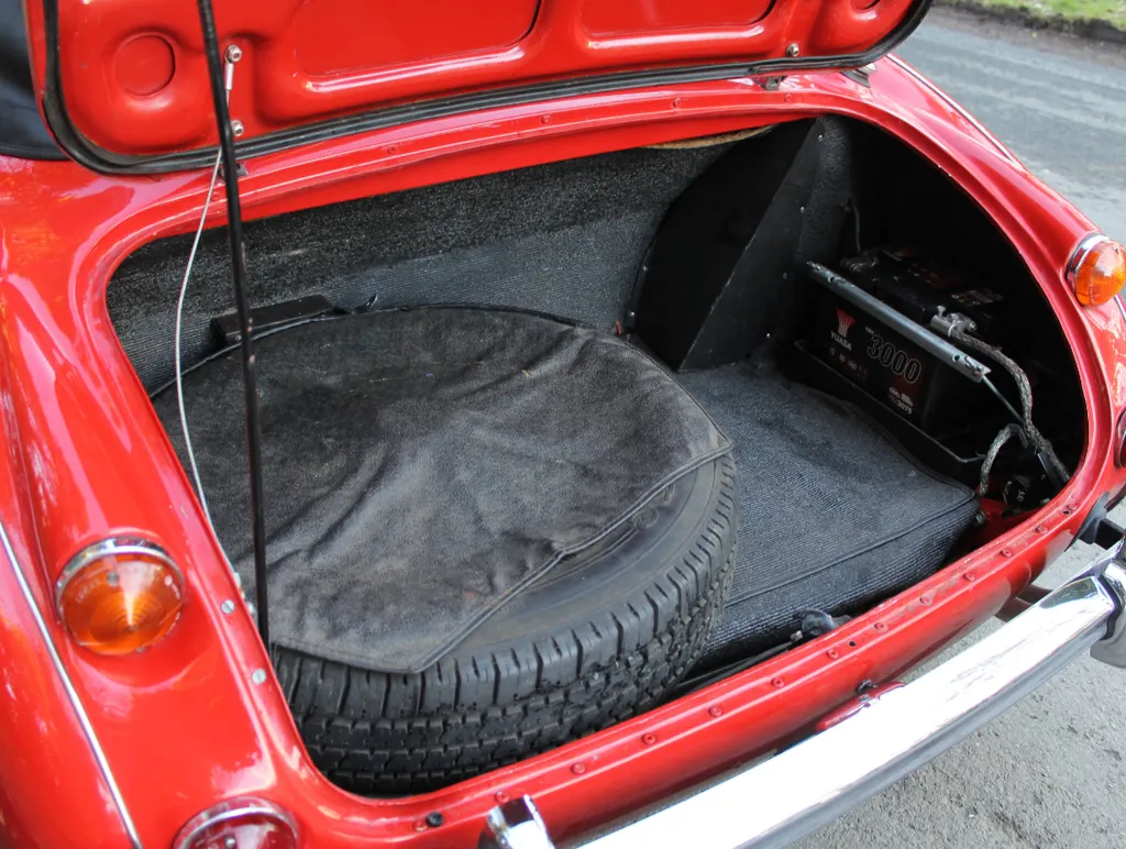 Austin healey 3000 mk3 phase 2 z48fild3ypfs 4mcdld c