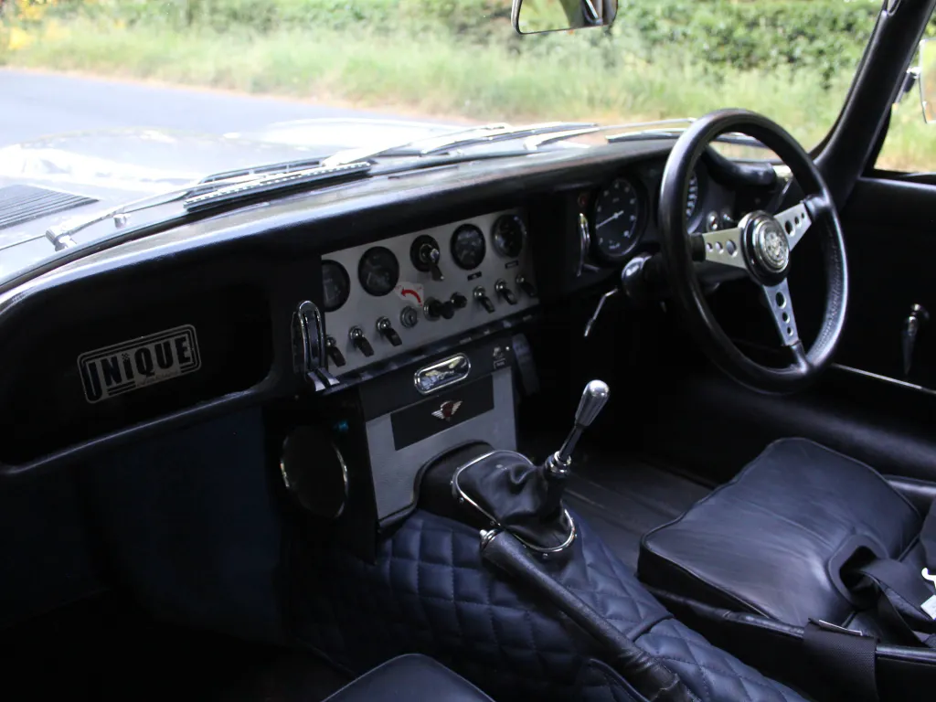 Jaguar e type series 1 3.8 fhc fia race car d0tqmxhh50u6tivgksflo