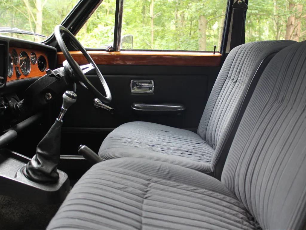 Triumph dolomite sprint nj84zyipssmk8 ffyurwe